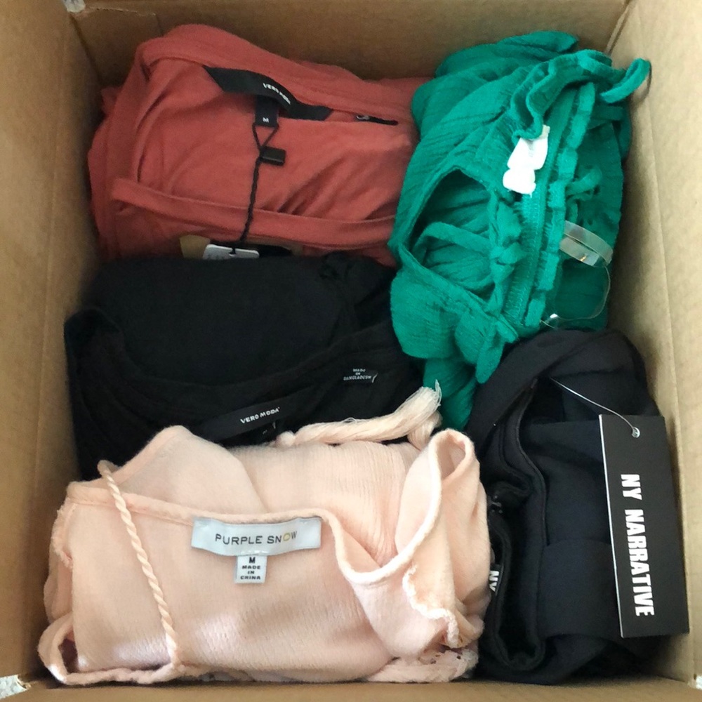 Dress Bundle/Reseller Bundle Lot Sz M